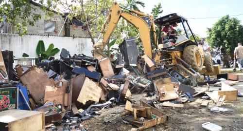 Ministerio de Hacienda destruye 284 máquinas tragamonedas y más de 2 mil equipos confiscados